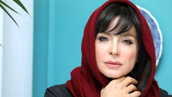 ژست منشوری سیما تیرانداز هنگام کتاب خواندن ، خانم بازیگر ژست منشوری سیما تیرانداز هنگام کتاب خواندن ، خانم بازیگر از حد گذشت