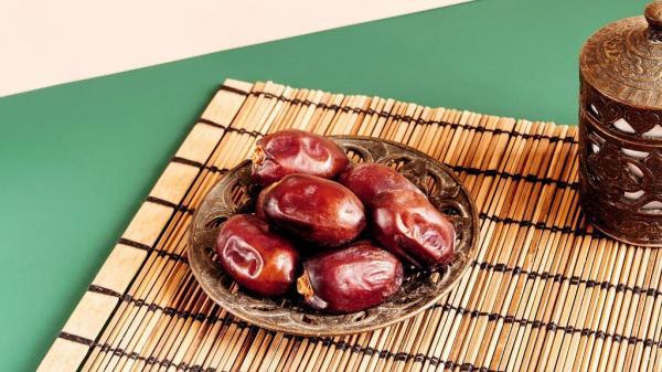 برترین ماده غذایی برای تنظیم قند خون ، کدام بیماران دیابتی نمی توانند روزه بگیرند؟ ، توصیه تغذیه ای برای بیماران دیابتی در ماه رمضان
